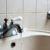 Ремонт протекающего смесителя: основные причины и как быстро разобраться с проблемой